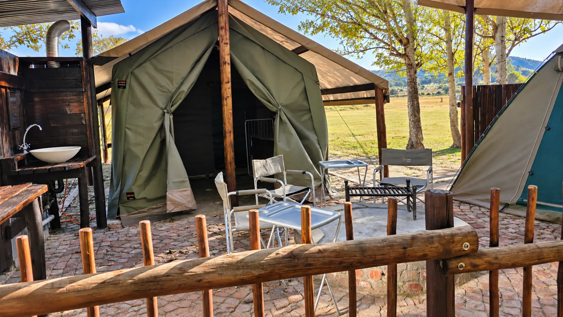 River Lodge Tent photo 1